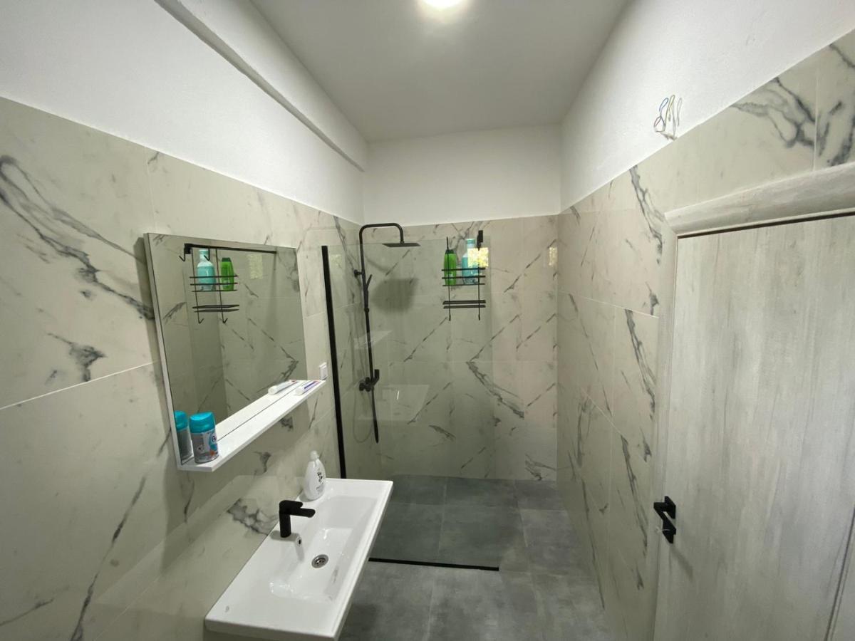 Olive Apartment Podgorica Eksteriør billede